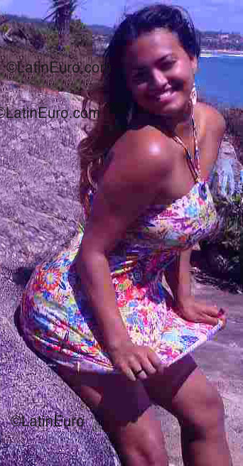 Date this exotic Brazil girl Gleise from Jaboatao dos Guararapes B1091