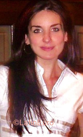 Date this beautiful Brazil girl Cristina from Sao Paulo B1159