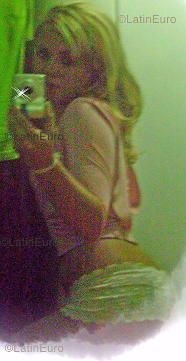 Date this hot Brazil girl Damiana from Concordia B1166