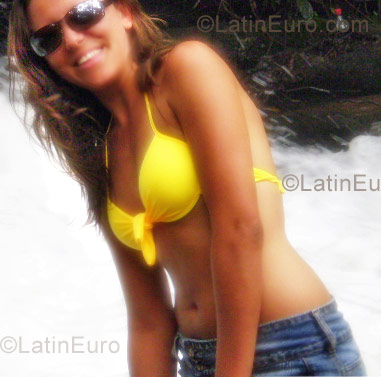 Date this charming Brazil girl Glauce from Primavera Do Leste B1182