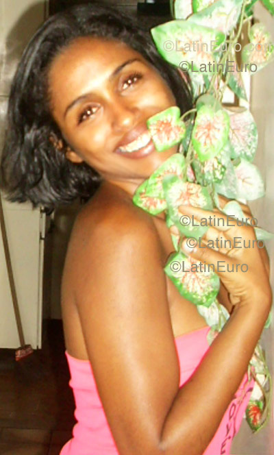 Date this delightful Brazil girl Adrina from Rio de Janeiro B1205