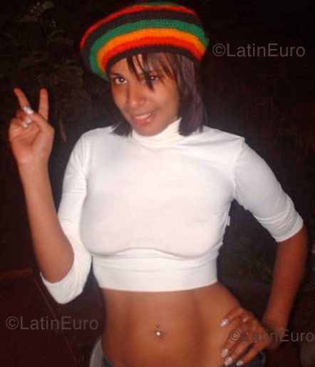 Date this young Brazil girl Joselene from Goiania B1212
