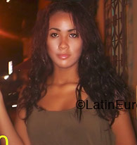 Date this charming Brazil girl Cynthia from Ilheus B1260