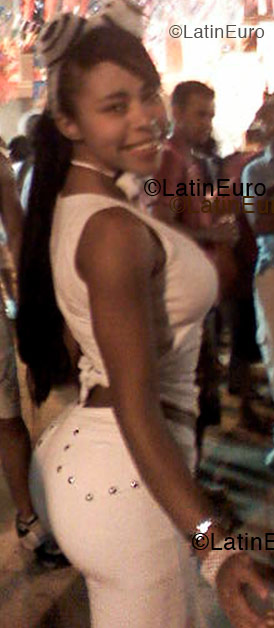 Date this sensual Brazil girl Luci from Sao Paulo B1269