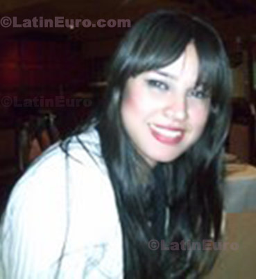 Date this charming Brazil girl Gabriela from Rio de Janeiro B132