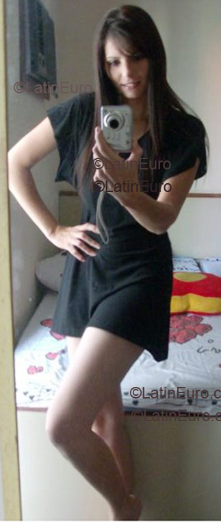 Date this funny Brazil girl Natalia- from Sao Paulo B1424