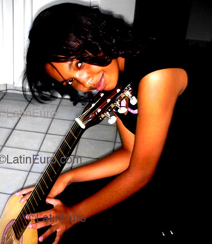 Date this beautiful Brazil girl Lidia from Parnamirim B1527