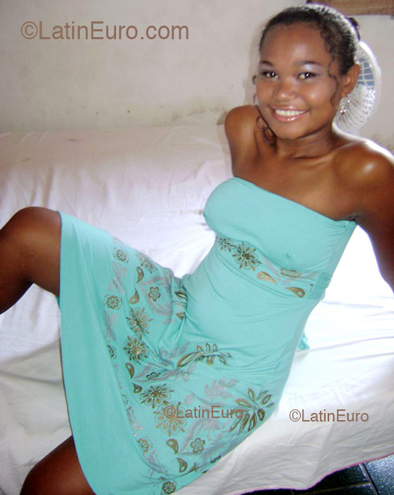 Date this tall Brazil girl Marcia from Caxias B1603