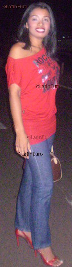 Date this pretty Brazil girl Landia from Rio Branco B1798