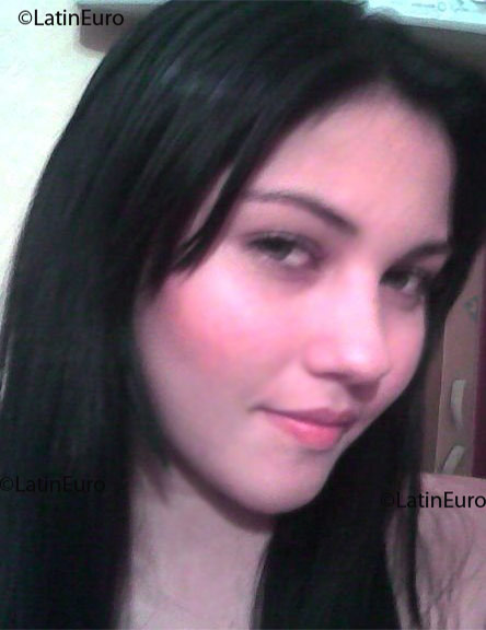 Date this passionate Brazil girl Tanny from  B1825