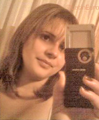 Date this sultry Brazil girl Ana from Gaspar B1890