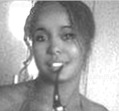 Date this athletic Brazil girl Gabi from  B1970