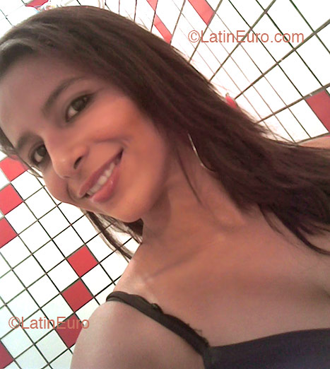Date this beautiful Brazil girl Marjorie from Belem B2053