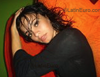 Date this charming Brazil girl Micheli from Aracaju B2115