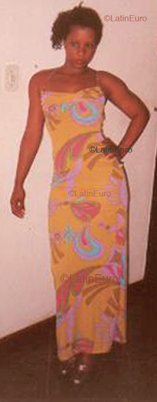 Date this exotic Brazil girl Marcia from Salvador B2169