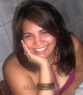 Date this hard body Brazil girl Rejane from Goiania B2193