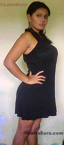 Date this young Brazil girl Maria from Palmeira Dos Indios BR3714