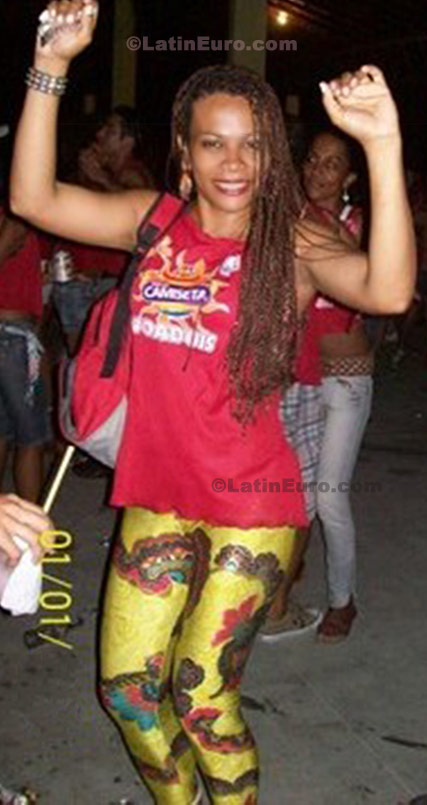 Date this exotic Brazil girl Maria Gorethe from Bom Jesus Da Lapa BR4103
