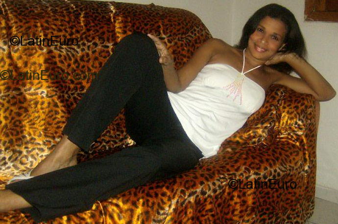 Date this tall Brazil girl Edinalva from Rio de Janeiro B2270