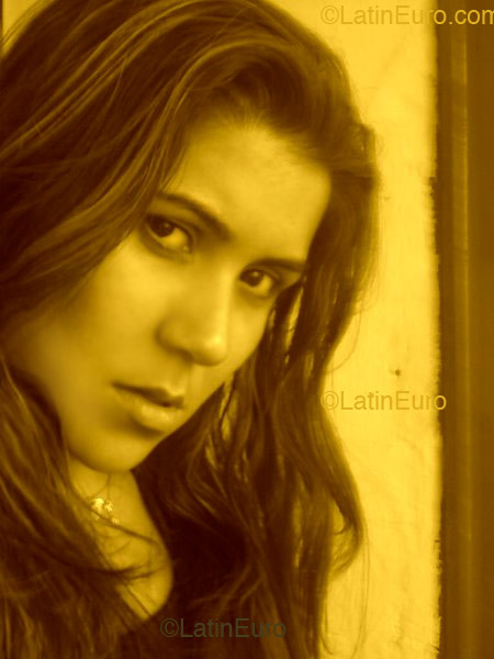 Date this funny Brazil girl Gisele from SAO PAULO B2332