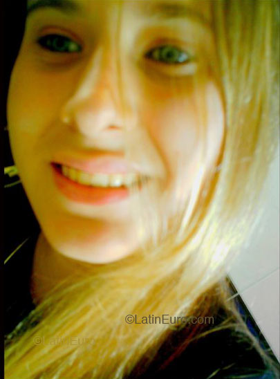 Date this charming Brazil girl Camila from Itajai B2415