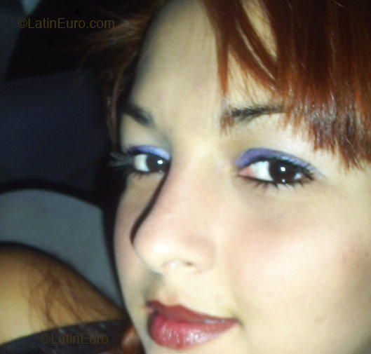 Date this attractive Brazil girl Maira from Rio Branco B2483