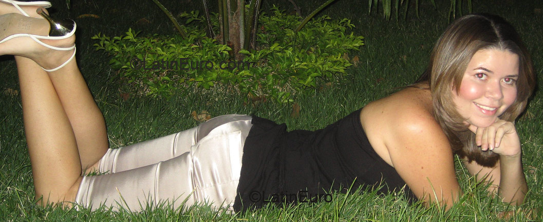 Date this exotic Brazil girl Paula from SOUSA B1000