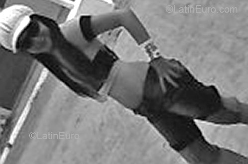 Date this hot Brazil girl Thamyres from CORRENTES B2650