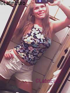 Date this gorgeous Brazil girl Daiana from RIO DE JANEIRO B2739