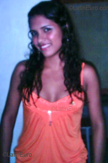Date this fun Brazil girl Ana from SAO LUIS B2788