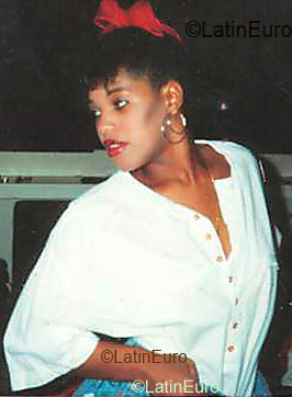Date this beautiful Brazil girl Rosangela from OSASCO B2800