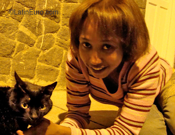 Date this attractive Brazil girl Marcia from SAO PAULO B2856