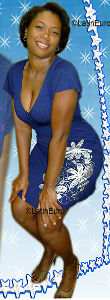 Date this stunning Brazil girl Reijane from FEIRA DE SANTANA B2969