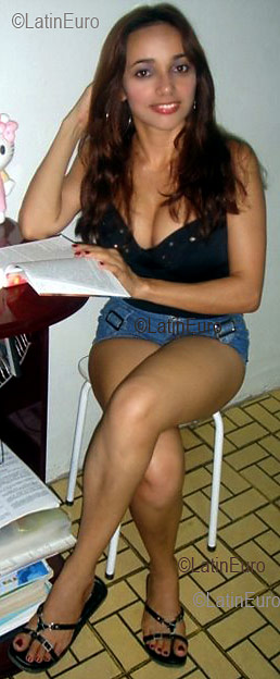 Date this delightful Brazil girl Anaclecia from MACEIO B3007