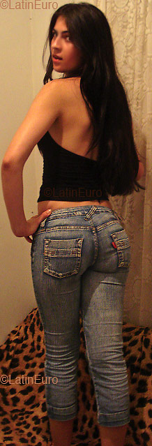 Date this happy Brazil girl Aligia from BARRA DE SAO FRANCISCO B3085