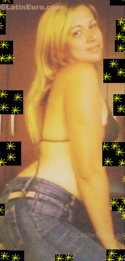 Date this charming Brazil girl Keila from Brasilia B310