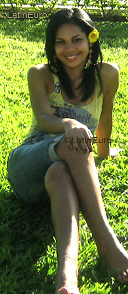 Date this cute Brazil girl Keite from FEIRA DE SANTANA B3131
