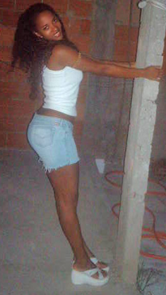 Date this pretty Brazil girl Adriana from RIO DE JANEIRO B3151