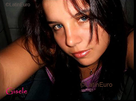 Date this lovely Brazil girl Gisele from NOSSA SENHORA DE FATIMA B3280