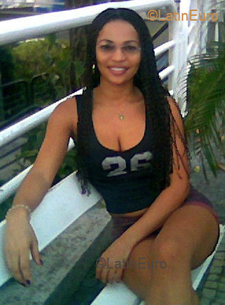 Date this sensual Brazil girl Gilvena from RIO DE JANEIRO B3316