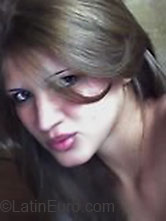 Date this hot Brazil girl Pamella from  B3348