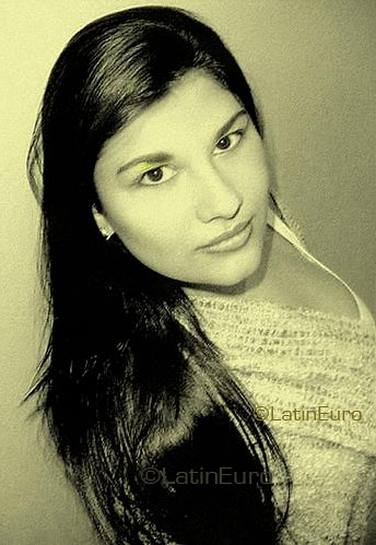 Date this tall Brazil girl Ingrid from VILA VELHA B3414