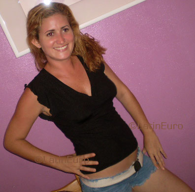 Date this delightful Brazil girl Karla from RECIFE B3471