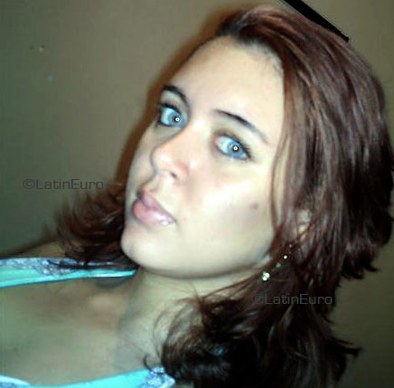 Date this fun Brazil girl Daniele from RIO DE JANEIRO B3473