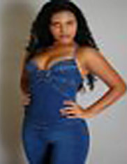Date this nice looking Brazil girl Tmires from RIO DE JANEIRO B3498