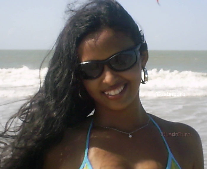 Date this sensual Brazil girl Luana from FORQUILHA B3523