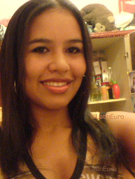 Date this sultry Brazil girl Saile from PORTO VELHO B3529