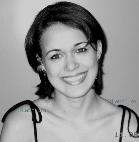 Date this georgeous Brazil girl Andreia from COLATINA B3626