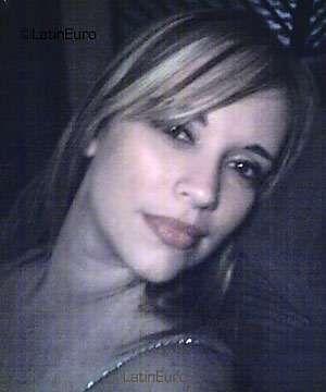 Date this charming Brazil girl Renata from SANTOS B3633
