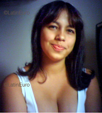 Date this sensual Brazil girl Daiana from SAO BERNARDO B3693